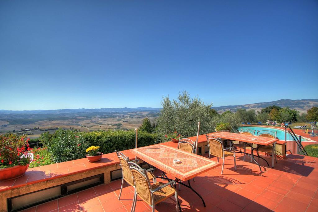 Hotel Residence Villa Rioddi Volterra Bagian luar foto