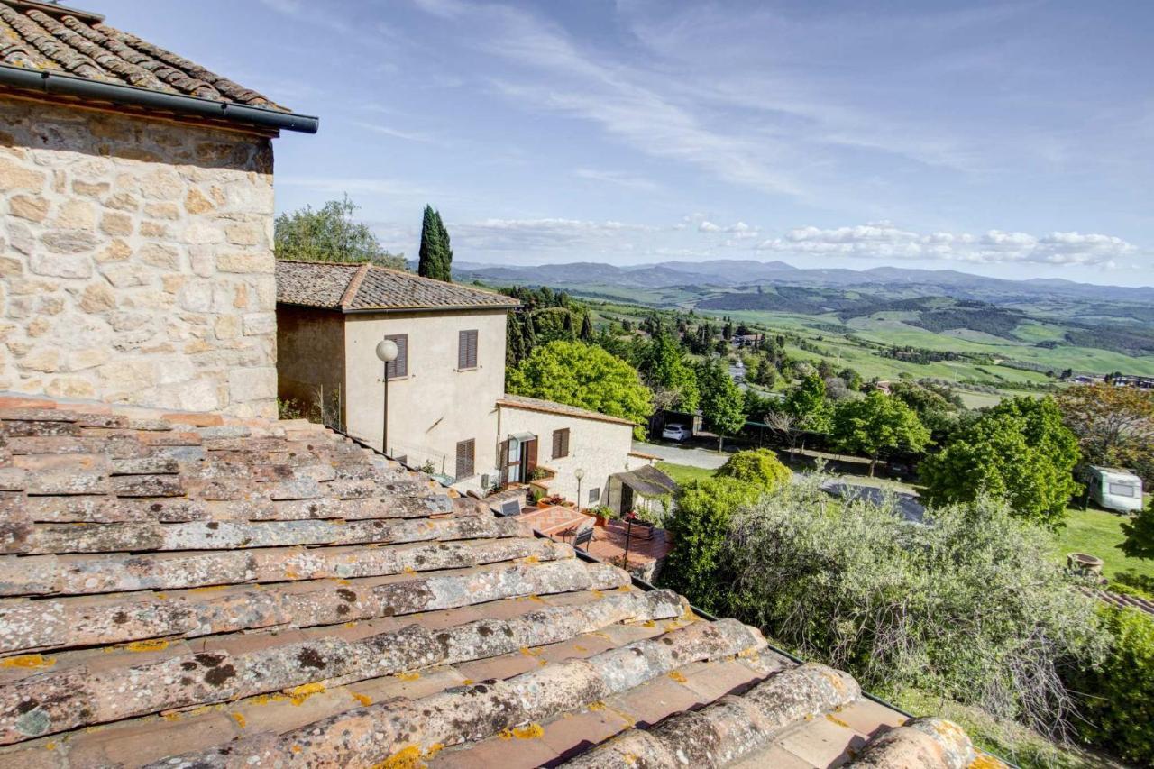 Hotel Residence Villa Rioddi Volterra Bagian luar foto