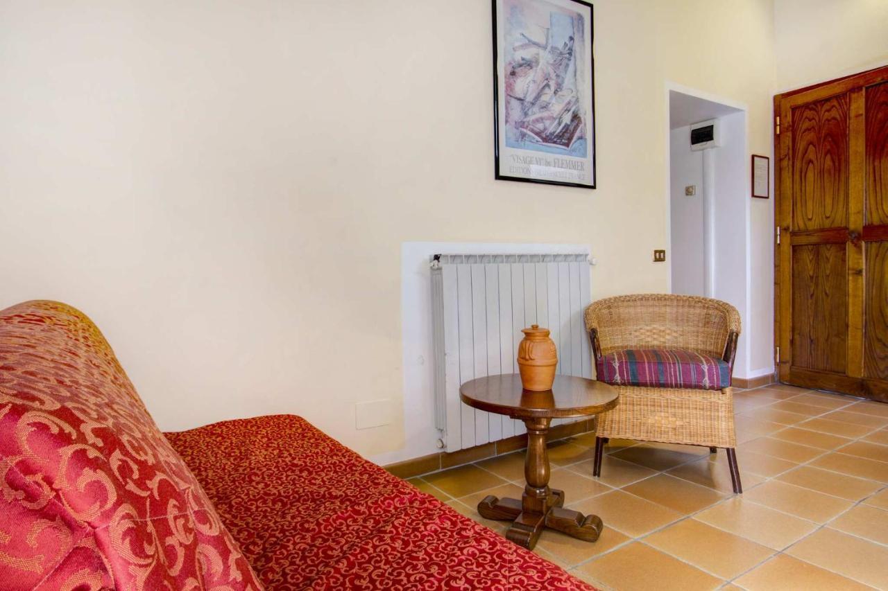 Hotel Residence Villa Rioddi Volterra Bagian luar foto