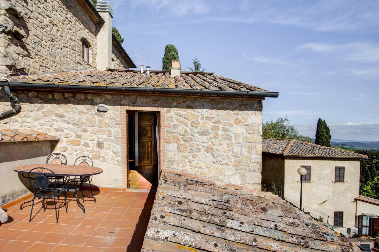 Hotel Residence Villa Rioddi Volterra Bagian luar foto